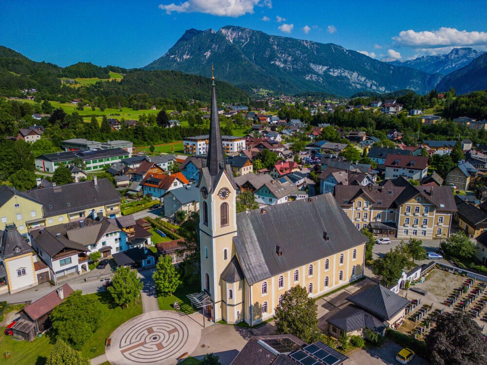 Kirche Vogelperspektive